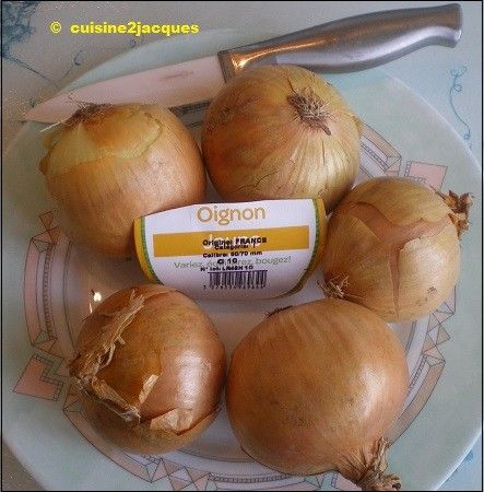 Tarte aux oignons ( 1/12 )